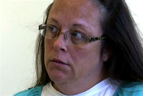 Kim Davis Goes To Jail Judge Orders Kentucky County Clerk Detained For Refusing To Issue Gay