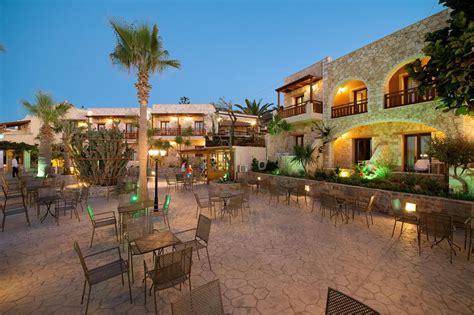 The crete golf club 7.1 km. Hotel Cactus Beach **** Kréta-Heraklion, Stalis