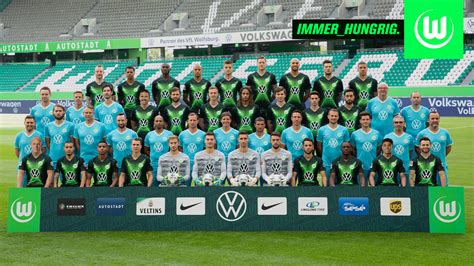 It shows all personal information about the players, including age, nationality. Downloads | VfL Wolfsburg