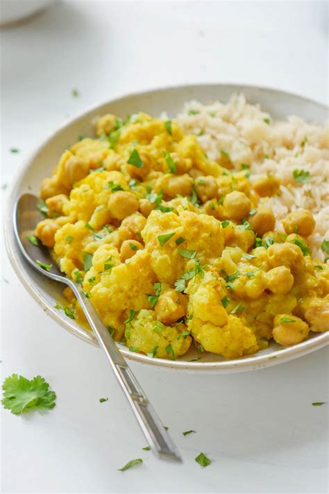 Chickpea Cauliflower Coconut Curry Instant Pot And Stovetop My Heart Beets Indian Food