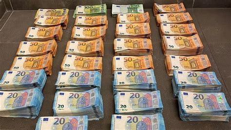 2 Million De Livre En Euro - Une somme d'argent record de 1,78 million d'euros saisie à Molenbeek