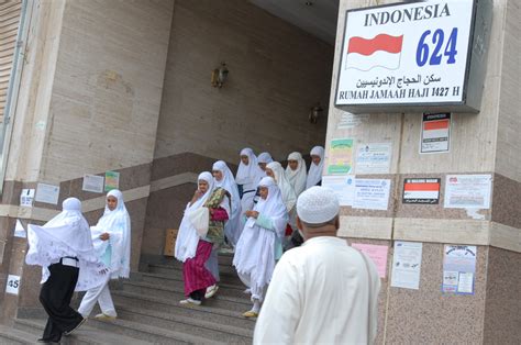 JAMAAH HAJI TAK DIIZINKAN TERIMA TAMU DI KAMAR - Jakarta Islamic Centre