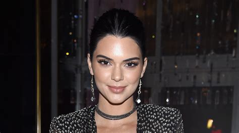 Kendall Jenner Shares Topless Photo Ahead Of Met Gala Kendall Jenner