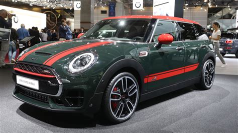 Mini Clubman S John Cooper Works Tenue De Sport De Rigueur