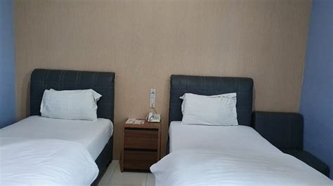 Rantau prapat is a town in north sumatra province of indonesia and it is the seat (capital) of labuhan batu regency. HOTEL PLATINUM - Reviews (Rantau Prapat, Indonesia) - Tripadvisor