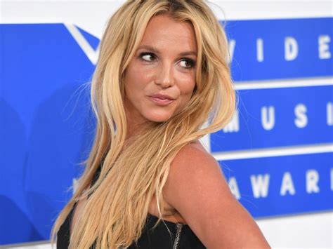Britney Spears’ Father Jamie Spears Agrees To Step Down As Conservator Daily Telegraph