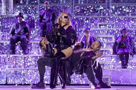 Beyoncés Renaissance World Tour Best Looks Cnn