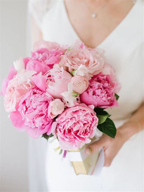38 Eye Catching Peony Wedding Bouquet Ideas For Spring And Summer