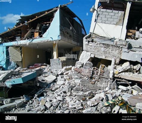 Damaged Buildings In Central Port Au Prince After The Haiti Earthquake