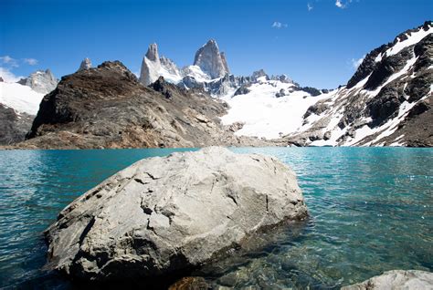 Laguna De Los Tres Mount Fitz Roy Patagonia Incredibly With Almost