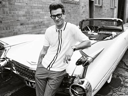 Men with fades pay homage to funky men's hairstyles of michael jackson and lionel richie in their younger years (except the hair is shorter). Great White Shark: Punk Rockabilly