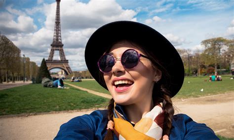 How To Choose The Right Student Travel Tour Student Travel Packages