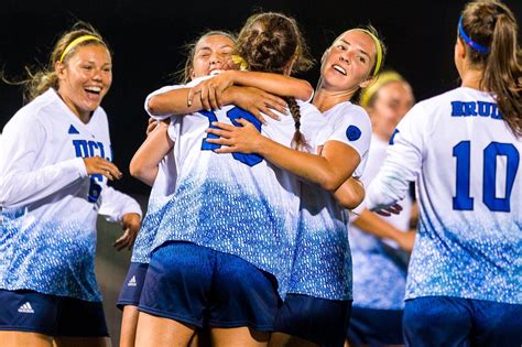 Ucla Womens Soccer Looks Primed For A Successful Season With Young