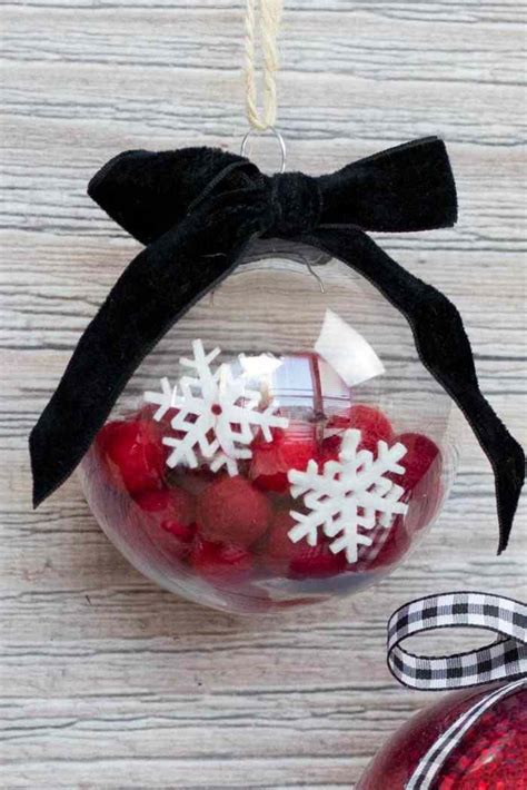 Easy Ways To Decorate Clear Plastic Ornaments For Christmas Sweet Red