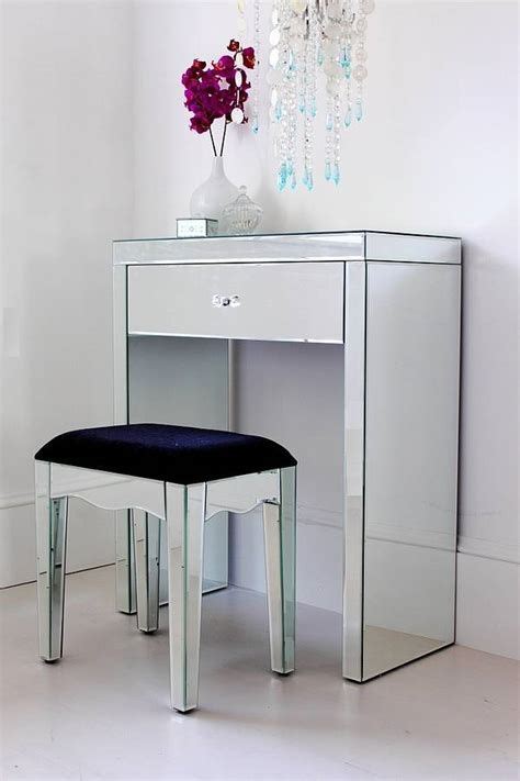 15 Small Vanity Table With Mirror Small Vanity Table Mirrored