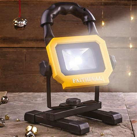 Faithfull Rechargeable Led Work Light Stakelums Home And Hardware