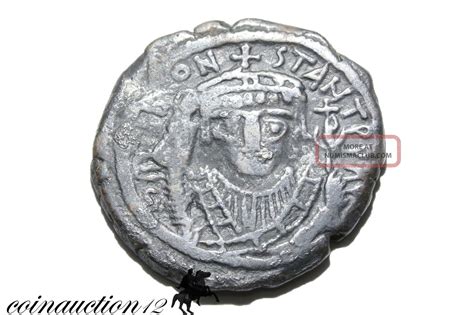 Byzantine Coin Ae 30 Tiberius Ii Constantine Follis Constantinople Year 7
