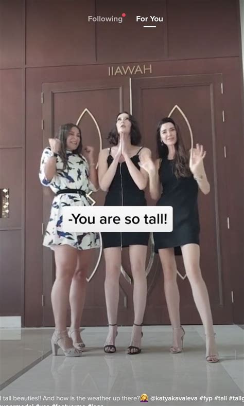 Pin By Bznslady On Tall Women Tall Women Women Tall