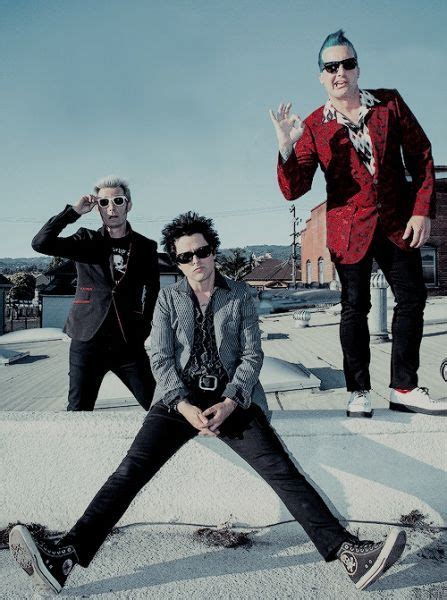 Green Day Revolution Radio 2016 Green Day Band Green Day Billie