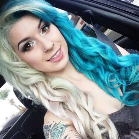 If you wonder how to dye hair two colors top and bottom, the first thing you should do is to bleach your hair. Half blonde half blue hair | Dyed hair pastel, Dyed hair ...