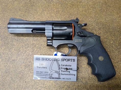 Rossi Rm64 Revolver Black 357 Mag 4 Barrel 6rd Rubber Grip
