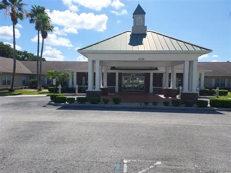 Hawthorne Inn of Lakeland | Assisted Living & Memory Care | Lakeland