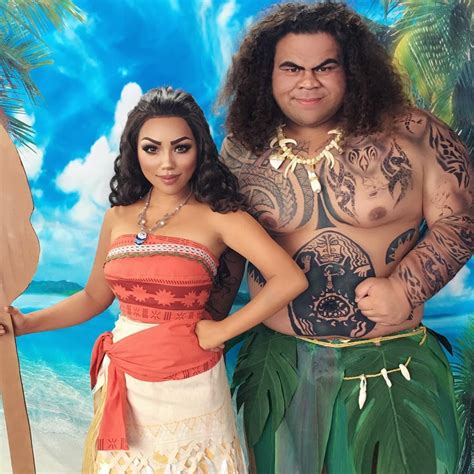 Have Your Own Moana Costume In Few Simple Steps Moana Cosplay Cosplay Costumes Moana Costume