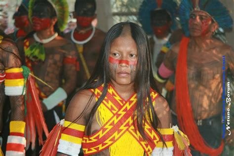 Xingu Aldeia Indios Kamayurafesta Kuarup Wito