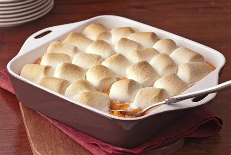 Thanksgiving Side Dish Baked Sweet Potatoes With Marshmallows Winter