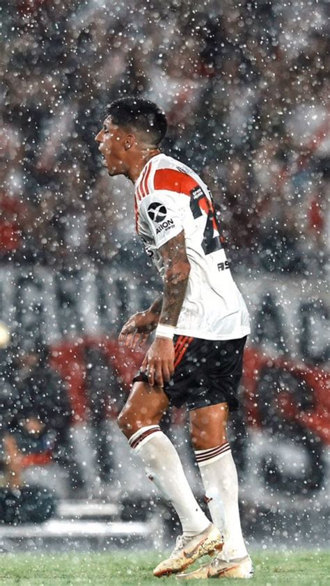 Share a gif and browse these related gif searches. Pin de Robinson Romero en River campeon | Futbol argentino ...