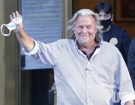 Photo Steve Bannon Charged With Fraud In Border Wall Campaign Nyp20200820103