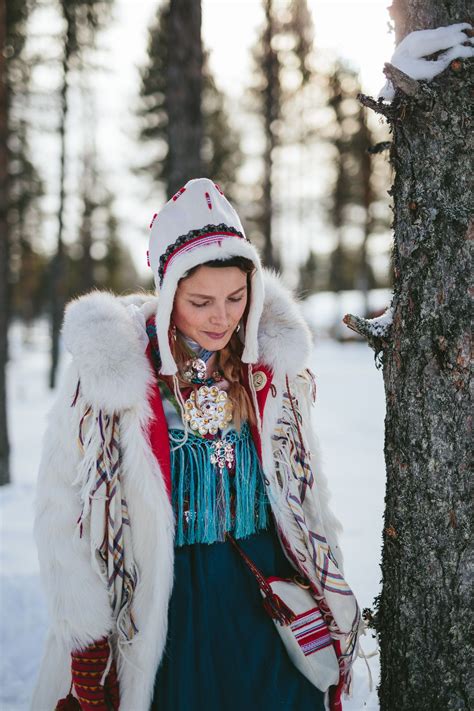 Sami Girl Anne Kuhmunen In Swedish Lapland More About Our Top 5