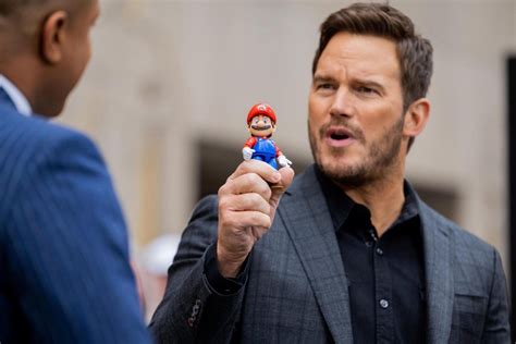 No Context Super Mario On Twitter I Just Think Its Funny That Chris Pratt Has This Tiny Ass