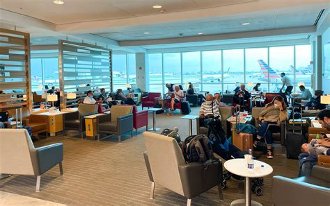 List Of Admirals Club Lounge Locations Hours And More 2023