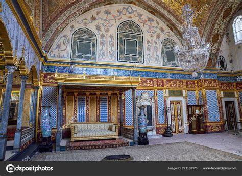 Istanbul Topkapi Palace Harem Stock Editorial Photo © Badahos