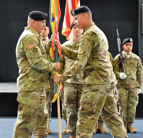 New Commanding General At The Us Army Combat Readiness Center