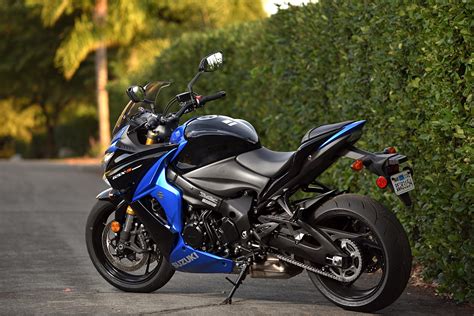 Review Of Suzuki Gsx S1000f 2018 Pictures Live Photos And Description