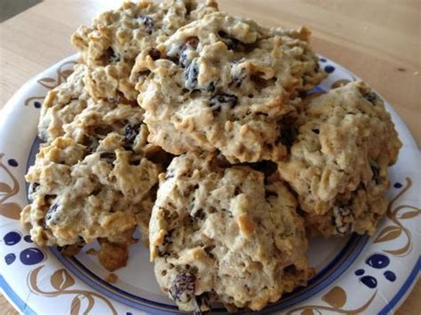 Sugar free oatmeal cookies are healthy oatmeal cookies with oats, flaxseed, bananas, coconut oil, dried fruit and no flour or sugar. Cookie recipes with splenda for diabetics | Splenda ...