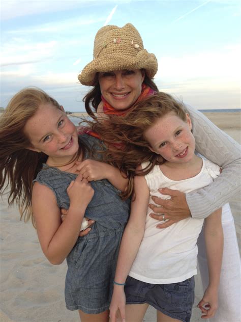 Brooke Shields Motherhoodlater Com Worlds Leading Website Ezine