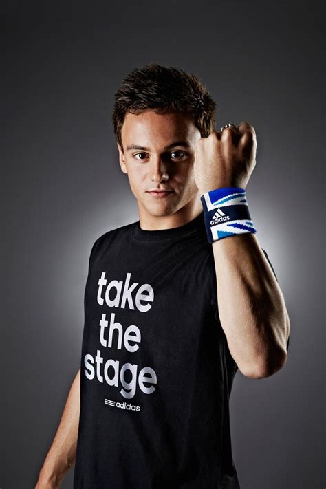 Born thomas robert daley to debbie and robert daley tom daley grew up along with his younger brothers william and ben. Dreams of Naughtiness: London2012: Tom Daley