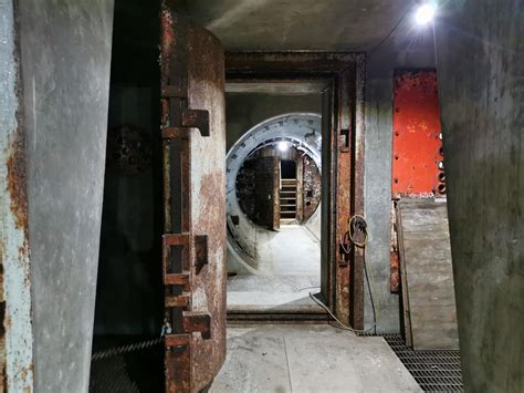 Inside The Luxury Nuclear Bunker Protecting The Mega Rich From The