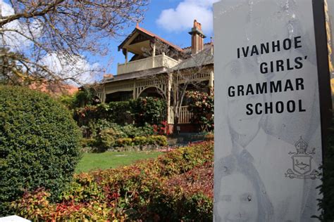 Ivanhoe Girls Grammar Stands Down Teacher Over Sex Assault Allegations Abc News