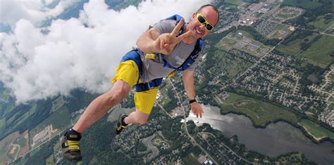 Community Spotlight Ryan Hanold Skydive Tecumseh