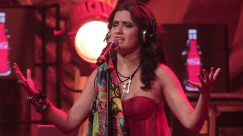 Sona Mohapatra Sings For A Social Cause Urban Asian