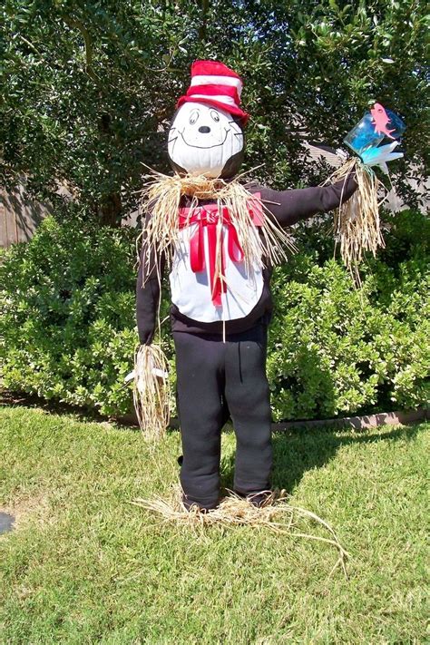 For Cat In The Hat Party Scarecrow Festival Scarecrow Diy Scarecrow