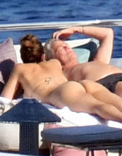 Katharine Mcphee Showing Her Boobs And Butt While Sunbathing On A Yacht