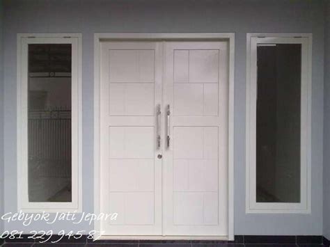 pintu rumah warna putih minimalis gebyokjatijepara