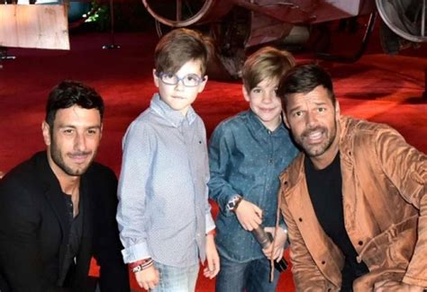 Ricky Martin Publica Por Primera Vez Una Foto Del Rostro De Su Hija Y
