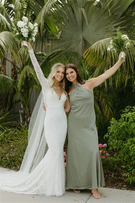 Grace Loves Lace Olive Wedding Dress Save 28 Stillwhite