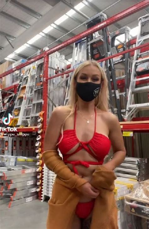 Bunnings Melbourne Shoppers Wild Bikini Stunt Goes Viral Video